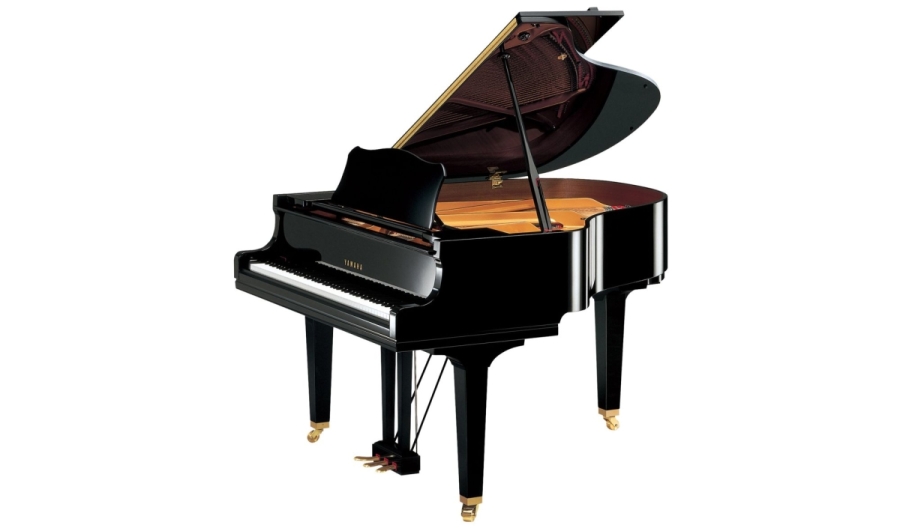 Yamaha GC1 Polished Ebony (PE)