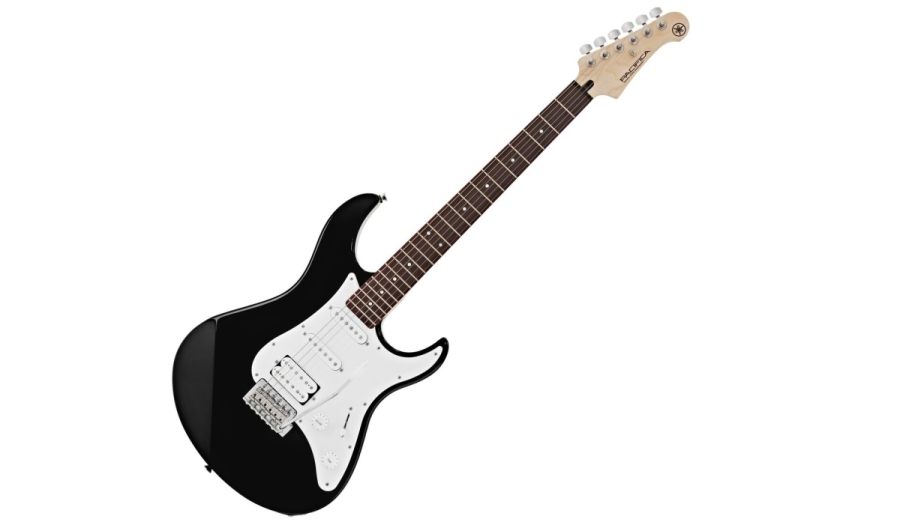 Yamaha Pacifica 112J  BL (Black)